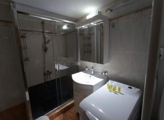 2BR Piraeus Apt - Parking - Near Maniatika Metro - 8