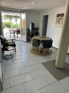 Appartement deux chambres spacieux avec jardin et entièrement privatif dans lotissement très calme - 3