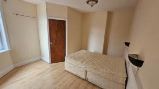 Park Road Guest House - 8