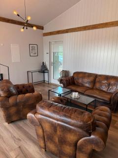 4BR Summerhouse with HotTub and Sauna in South Iceland - 5