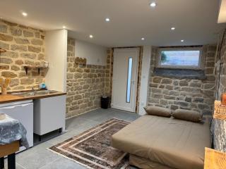 Charming stone apartment - 8