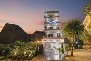 FabHotel Luxe 8 Stayz - Nr Mega Mall & DLF Phase 1 Metro - 0