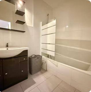 Cosy-Gare Annemasse et tram 17-Fonctionnel - 2