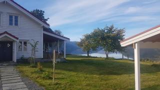 House with oceanview - 4