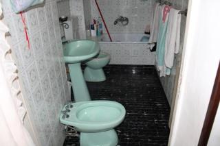 Charming Lakeview Home ! - 4