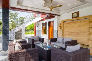 ELIVAAS Ivory estate 5 BHK Farm with Pvt Pool, Gazebos & Lounge Area - 8