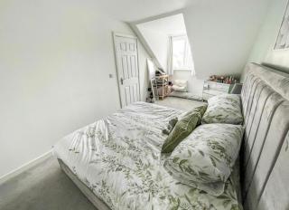 Spacious 3-Storey Home from Home in Hetton le Hole - 1