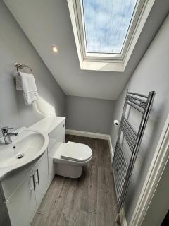 Modern 3-Bed in South Shields - 5