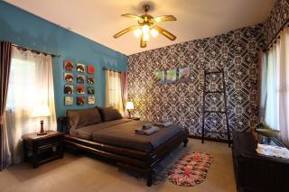 Rustic Tropical Residence -  - 1