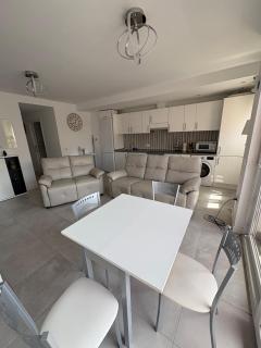 Casa Alisio, Peaceful and Central - 2 Bathroom - 0