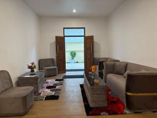 Collingwood Queen - Boutique Hotel - 1