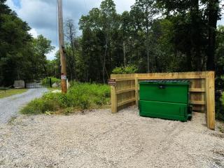 Coyote Cabin at Woodland Retreat at DeSoto beside DeSoto State Park - 3