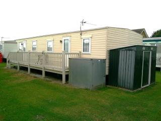 Highfield and Haven Supreme 6 Berth Heated Bedrooms, FREE WIFI - 0