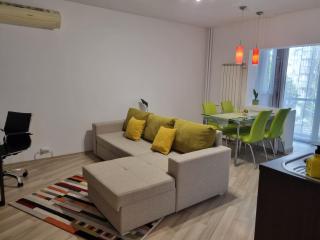 Little Home Bucharest - 5