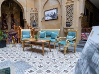 Shah Palace Luxury Museum Hotel - 7