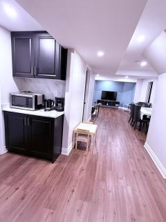 Spacious basement - 8