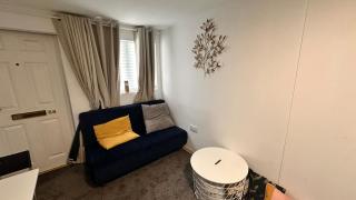Home in Eaglestone, Milton Keynes - 3