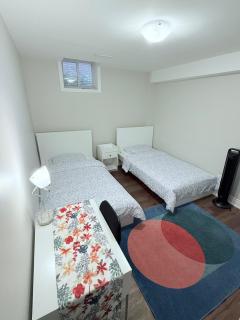 Spacious basement - 5