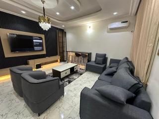La Paz Palacio Homes & Apartments, Airport Road Lugbe - 5