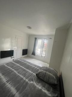 2 bedroom Apartment very close to Paris - 5