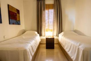 appartement gelegen aan de golfbaan op La Quinta Benahavis Marbella - 9
