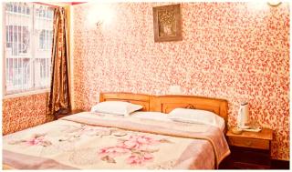 Mall Road Hotel Shambhu Darjeeling - Prime Location - Near Chauk Bazar - Best Hotel in Heart of Tiger Hill City - 3