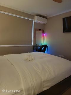 Private Room 1- The Minimalist Escape - 9