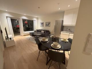 City apartment by Tromsøsundet - 0