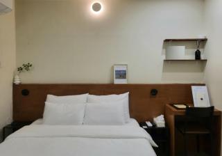 Jeonju Hotel Book and Type - 1