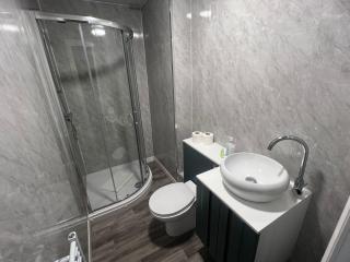 Sunderland Exec Studios - 4
