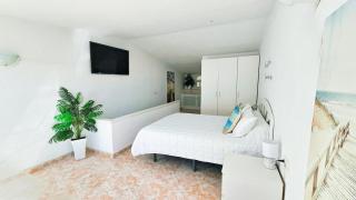 Dúplex con vistas al mar,cerca de playa y puerto - 1