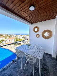 Bohemian penthouse in Girne Alsancak, close to Merit hotels - 7