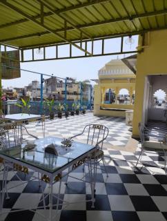 Haveli on The Lake - 8