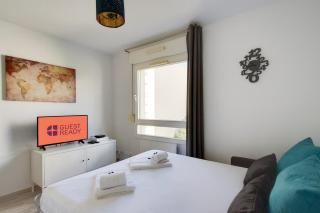 The Cute Sans-Souci Studio - 9
