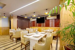 Hotel Lohmod Suites NH-8 IGI Airport, - Free Drop Indira Gandhi International Airport, New Delhi - 5