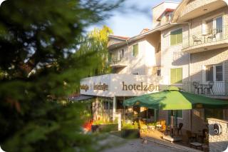 Hotel Zon - 0