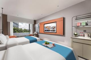 Huankai Hotel Guangzhou Book Center Tiyuxi Road Subway Station Branch - 1