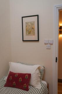 Wisteria Lodge - Stylish Countryside Lodge on 25-Acre Estate - 3