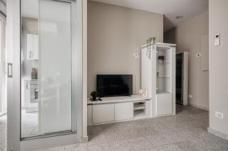 Rosmini City Stay for 6 - Walk to Milan Best Spots - 1