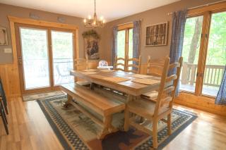 Wandering Bear Lodge 4BR Mountain Chalet with Hot Tub, Game Room & Fire Pit-FREE Tickets - 5