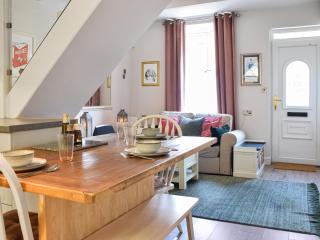 Hillside Cottage - 8