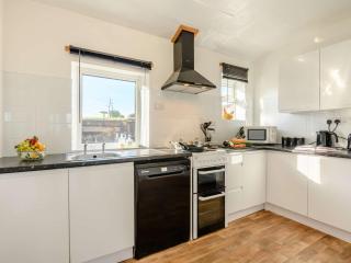 2 Bed in Thornicombe 90161 - 6