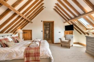 Platford Barn - 6
