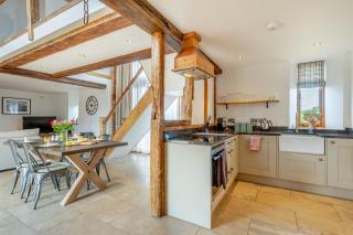 Nichols Barn - 2