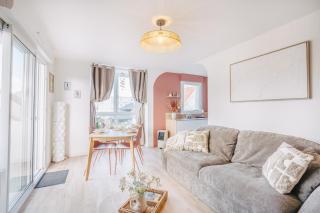 Rose Mer, Appartement à 20 mètres de la mer avec parking privé et balcon, Animal accepté - 0