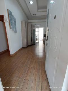Confortable y hermosa casa en conjunto cerrado a 5 minutos de La Universidad de Carabobo y 10 de la zona centrica Valencia con todos los serivicios cerca - 0