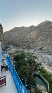 Rest house wadi bani Khalid,wadi Hawar - 2