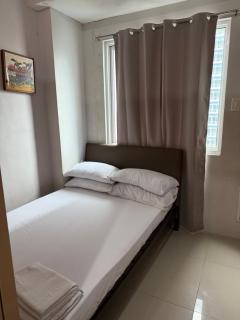 1 BR Grass Residence Tower 1A North Avenue MManilla - Manila - 8