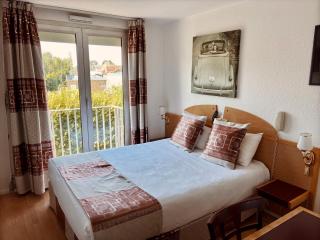 Kyriad Direct Arpajon - 9