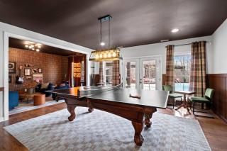 Nashville Retreat - Pool/Hot Tub/Karaoke/Theatre + - 8